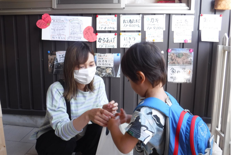 小さな工房 まるむの出張販売は不定期で行っております